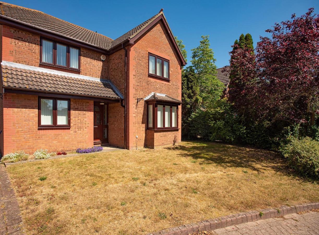 Luxury House In Warsash. Hotel Bagian luar foto